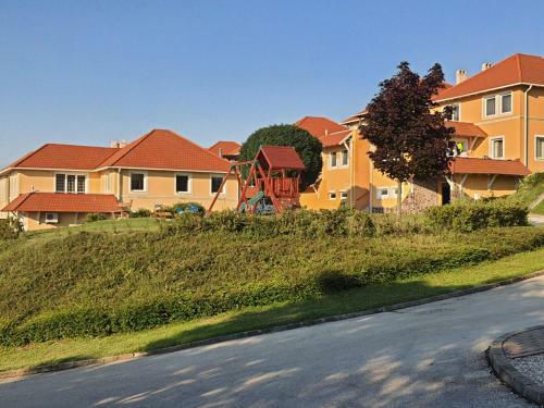 River Lux Apartman 66. Dunaszentmikl�s