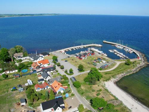 Strandhuset B&B I Abbek�s