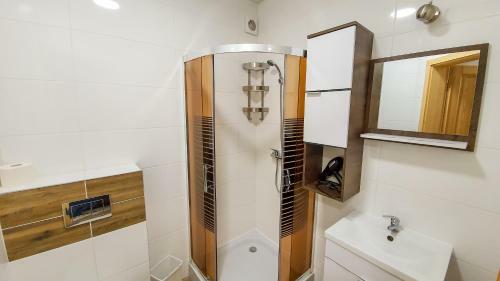 Apartamenty Pod Zaglami Teresa Strzemkowska