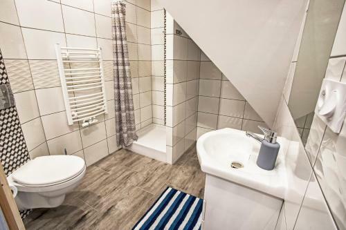 Hostal Tojemoje