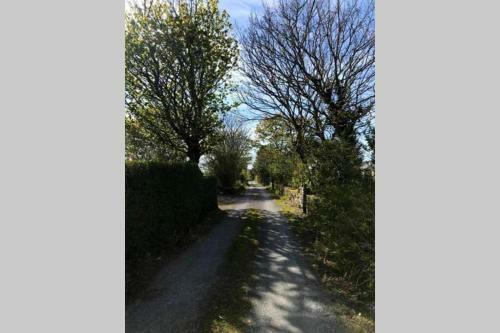 Spacious Seaside Apartment 3km From Clifden