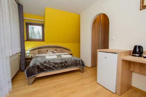 Bed & Breakfast Le?ny Dworek