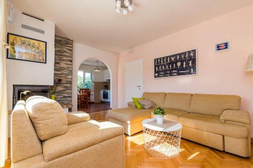 Villa Doli - Lovely Holiday Home With Private Pool