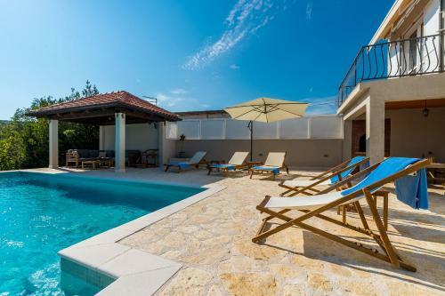 Villa Doli - Lovely Holiday Home With Private Pool