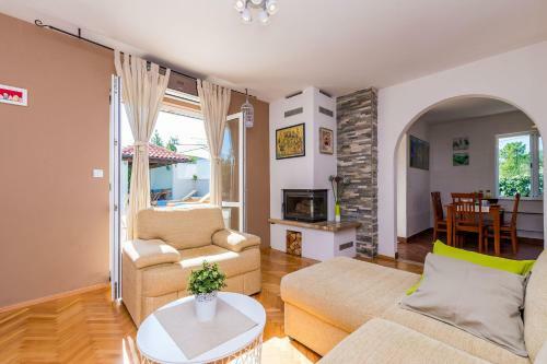 Villa Doli - Lovely Holiday Home With Private Pool