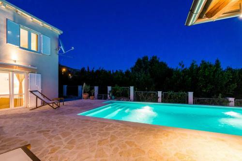 Villa Doli - Lovely Holiday Home With Private Pool