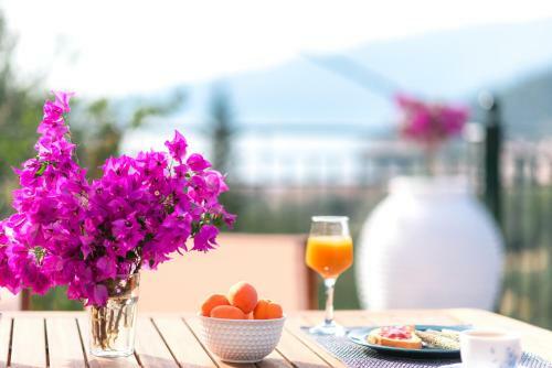 Mema's Home -2 Bedrooms- With Stunning Sea View