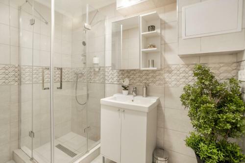 Egri Vit�zek Apartman Skandin�v Lakr�sz