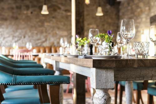 The Old Stocks Hotel, Restaurant & Bar