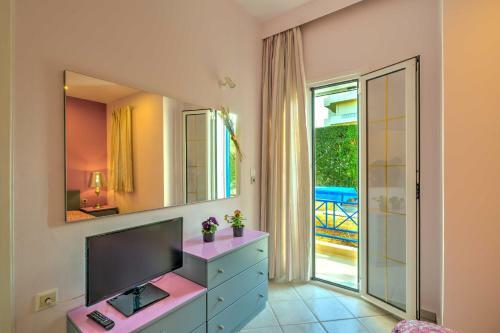Apartamento Bbq-backyard-of Amoudara-full Kitchen-parking-3