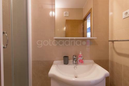 Apartamento Beachview Apt Dragienne With Free Parking