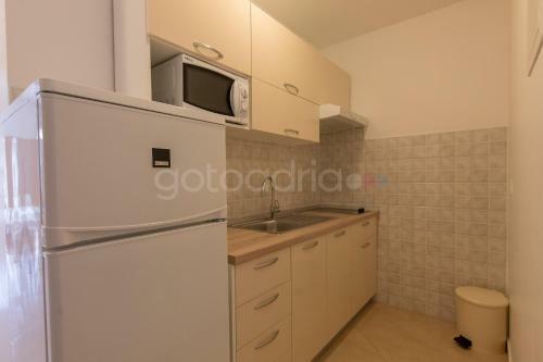Apartamento Beachview Apt Dragienne With Free Parking