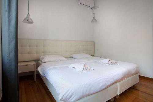 Stylish 2bdrm Apartment In Plaka With Acropolis View