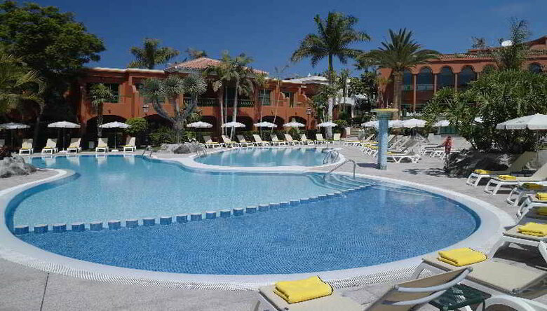 Hotel Col�n Guanahan� Adults Only