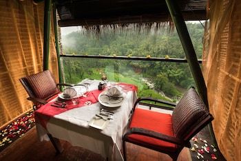 Hotel Kupu Kupu Barong Villas & Tree Spa