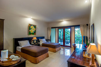 Hotel Champlung Sari