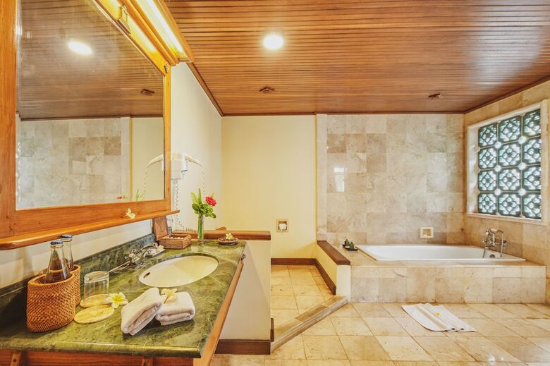 Hotel Puri Bagus Lovina