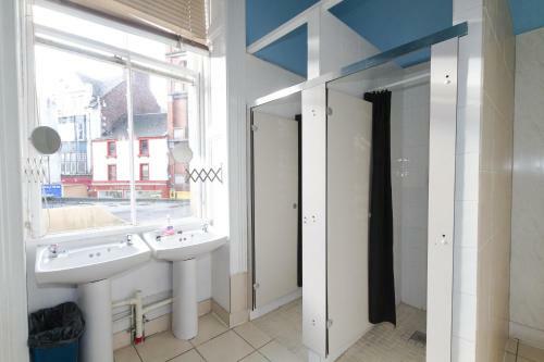Willy Wallace Hostel Ltd