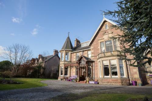 Hostal Chrialdon House