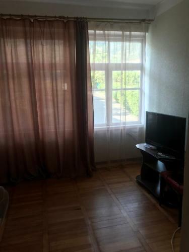 Apartment On Lakoba
