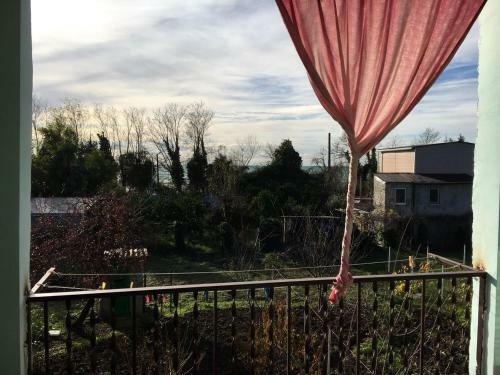 Hostal Guest House On Kodori Highway 74