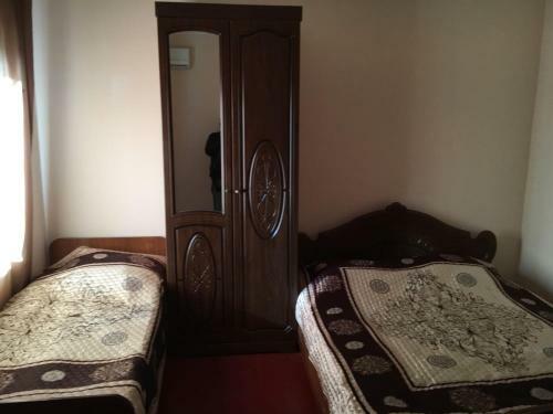 Hostal Guest House On Kodori Highway 74