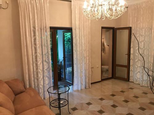 Hostal Guest House On Kabardinskaya 49