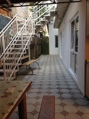 Hostal Nadezhda Guest House
