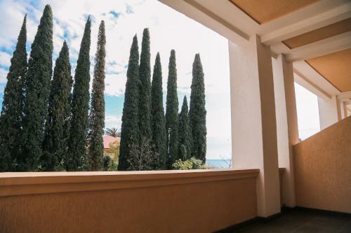 Old Gagra Hotel
