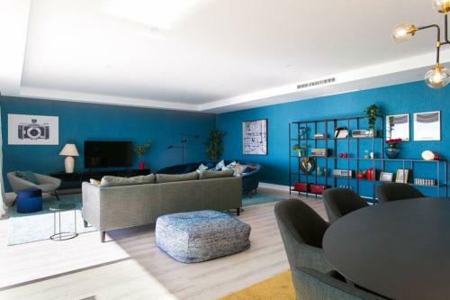 Apartamento Luxury 4 Bedr Flat W/ Panoramic Views & Pool!!