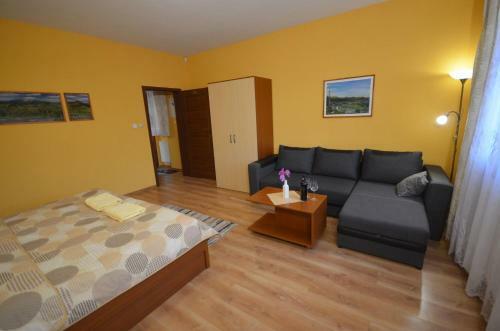 Apartm�ny Best I. Be?e?ov�