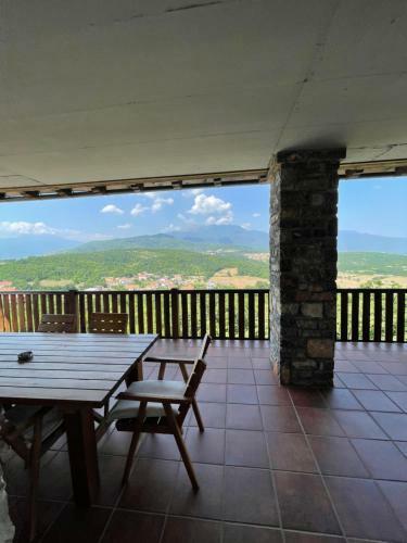 Hostal Guest House Bujtina Nora