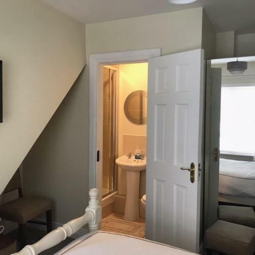 Bed & Breakfast The Strand Road Guest House