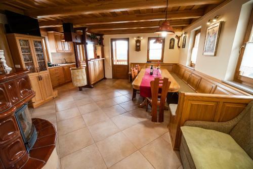 Holiday Home Mirt