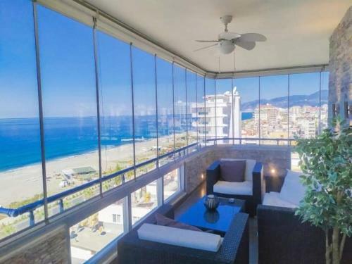 New Homes Full Seaview Luxury 2+1 Apartment