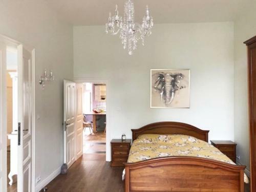 Luxury Gorgeous Newly Refurbished Apartment - Historic Centre
