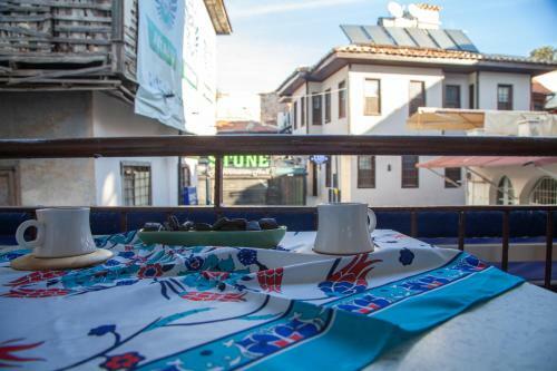 Mavi Avlu - Old Town Apartments