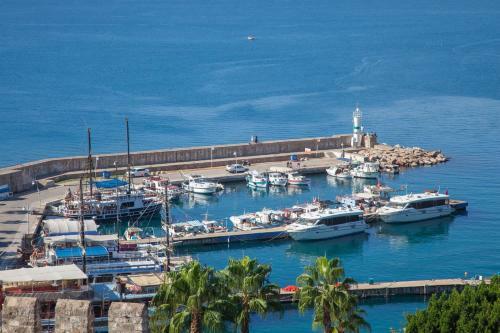 Mavi Avlu - Old Town Apartments