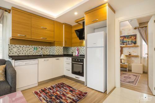 Apartamento �nalo?lu Suites