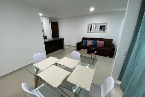 Apartamento Nuevo , Comodo Y Moderno Zona Norte!!