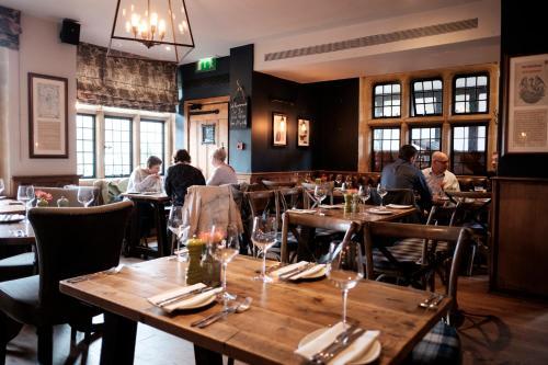 The White Hart Hotel