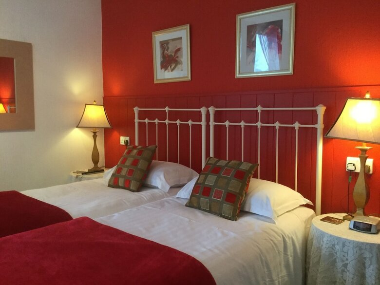 Bed & Breakfast The Groveside Guest House