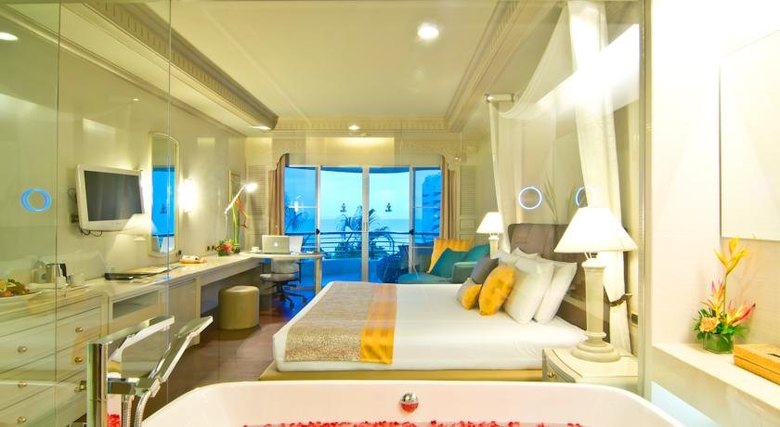 Royal Cliff Beach Hotel