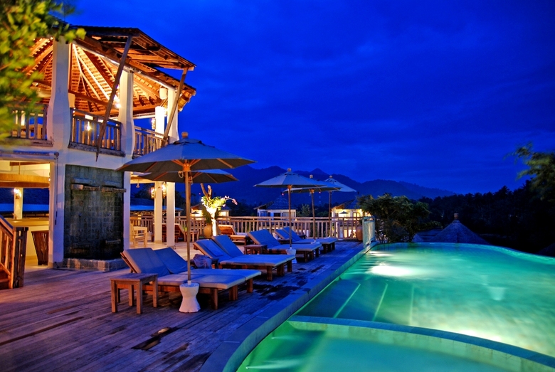 Hotel Aana Resort N Spa