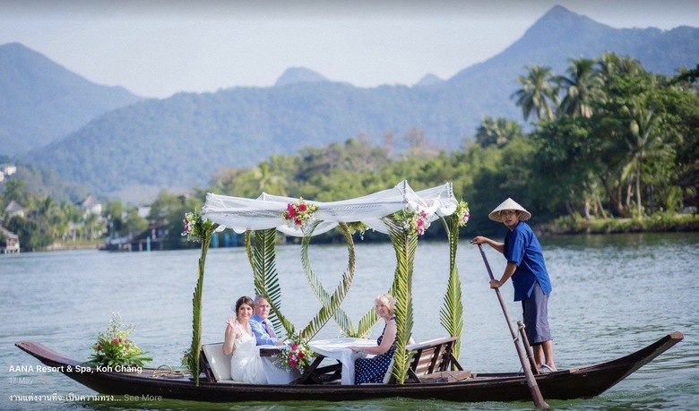 Hotel Aana Resort N Spa