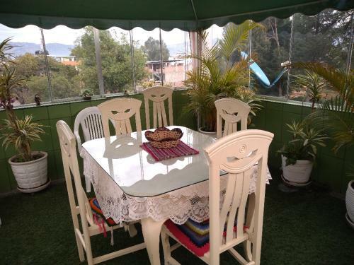 Hospedaje Ba�os Del Inca
