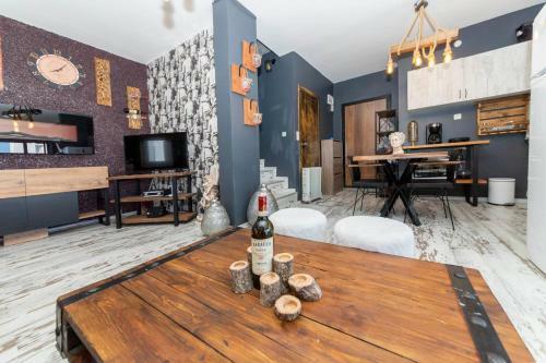Stylish Villa With Mesmerizing View And Central Location In Bodrum