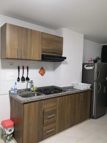 C�modo Apartaestudio Estrato 4 Cerca de Todo