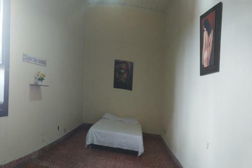 Alojamiento Para Pareja, Cerca A La Bas�lica