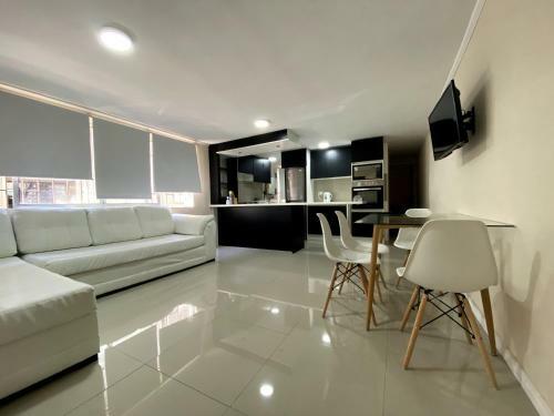 Apartamento Departamento Primer Piso Cercano A Alameda